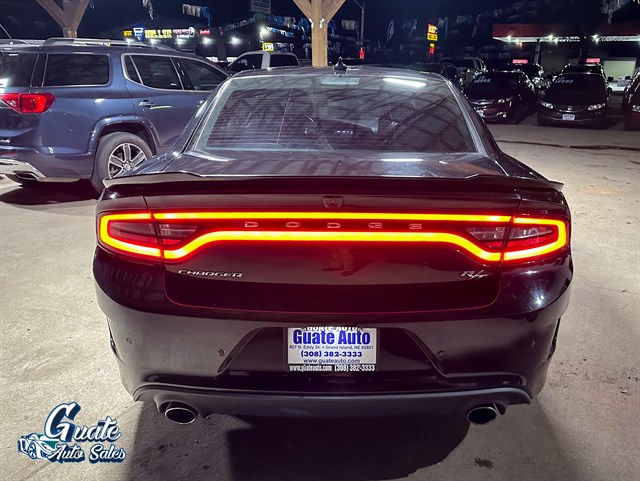 Dodge Charger photo 10