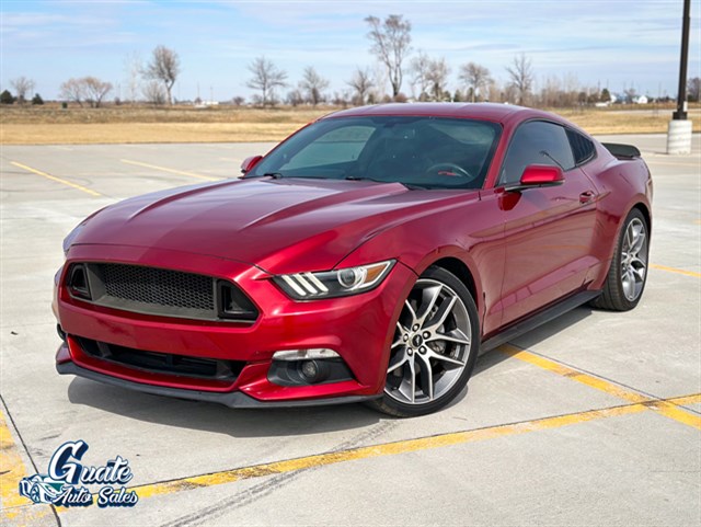 Ford Mustang photo 3