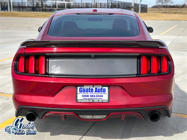 Ford Mustang photo 10