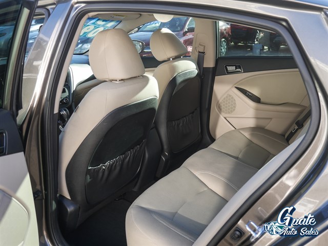 Kia Optima photo 13