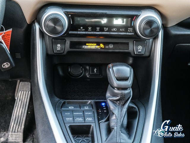 Toyota RAV4 photo 18