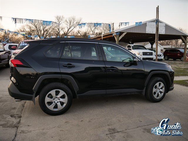 Toyota RAV4 photo 4