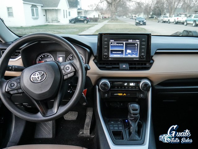 Toyota RAV4 photo 17