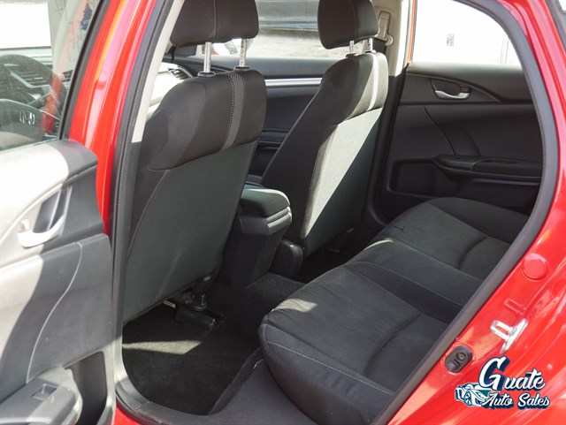 Honda Civic photo 11