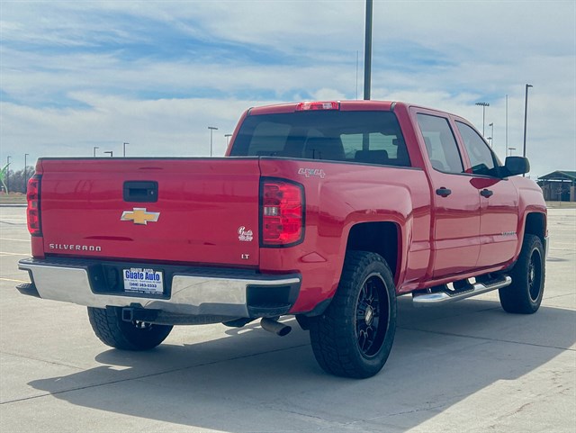 Chevrolet Silverado photo 13