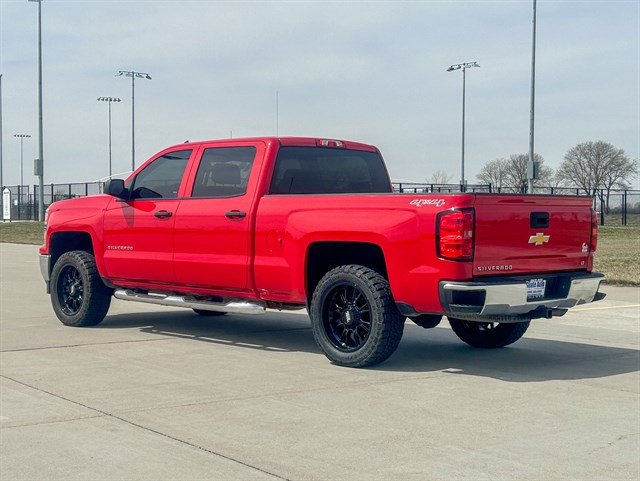 Chevrolet Silverado photo 11