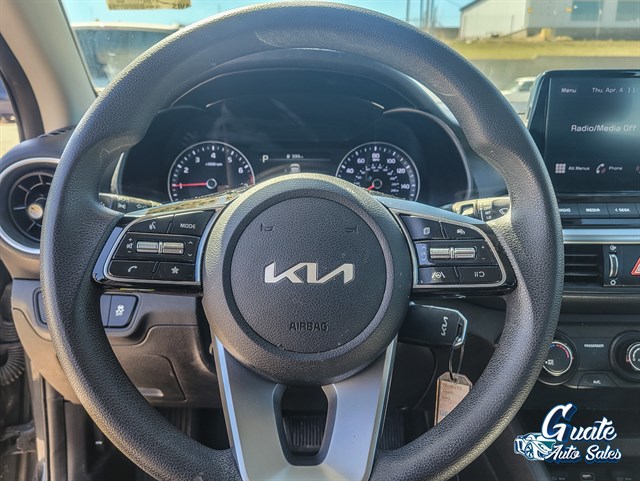 Kia Forte photo 7