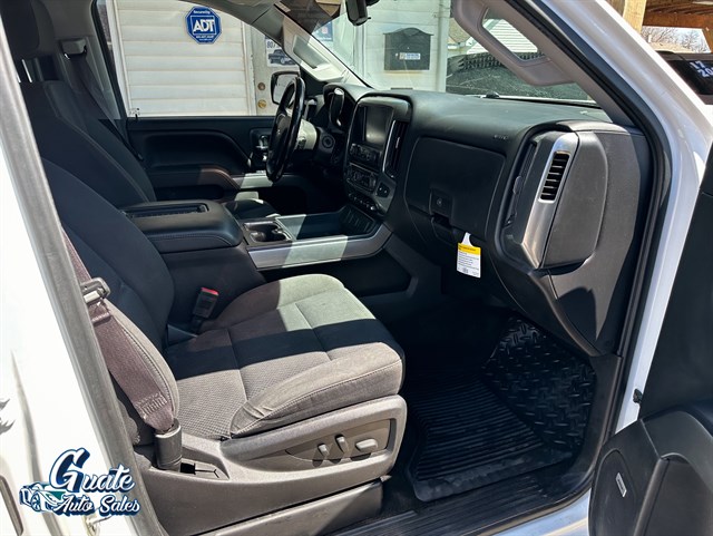 Chevrolet Silverado photo 16