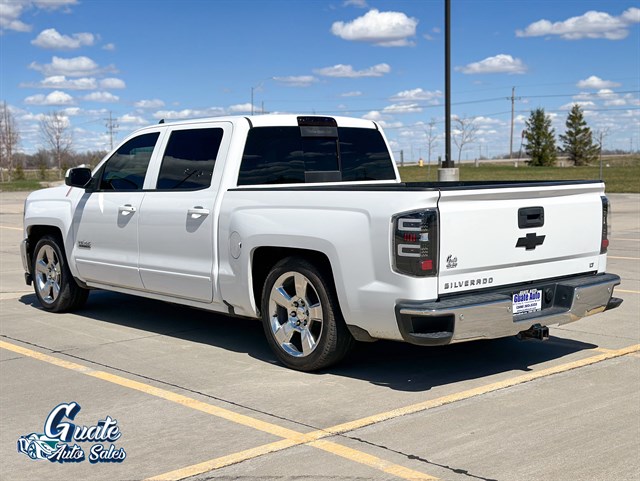 Chevrolet Silverado photo 11