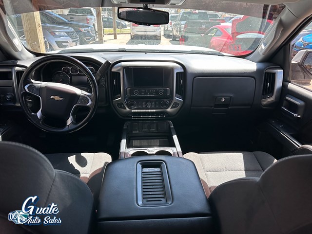 Chevrolet Silverado photo 4