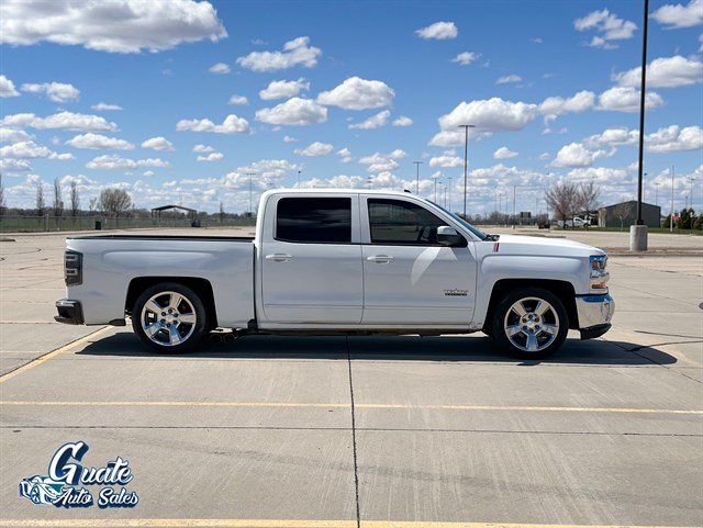 Chevrolet Silverado photo 14