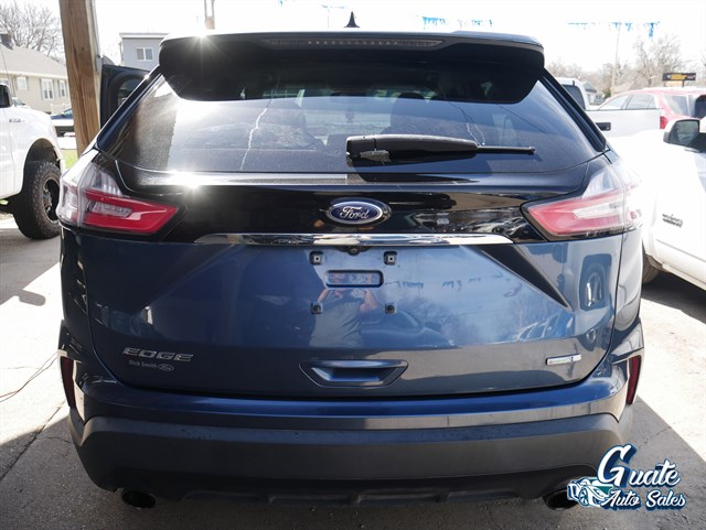 Ford Edge photo 11