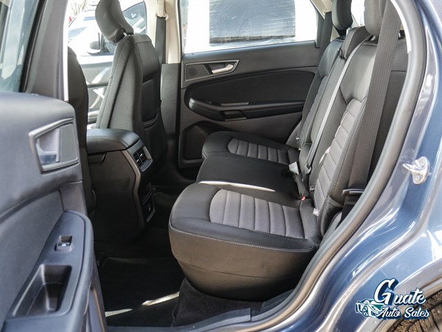 Ford Edge photo 9