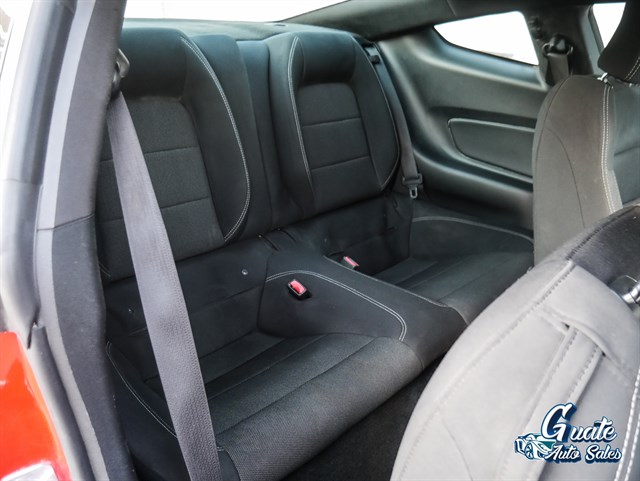 Ford Mustang photo 11