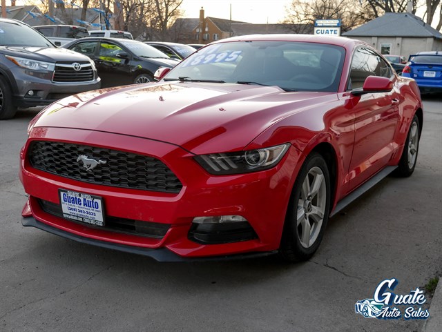 Ford Mustang photo 3