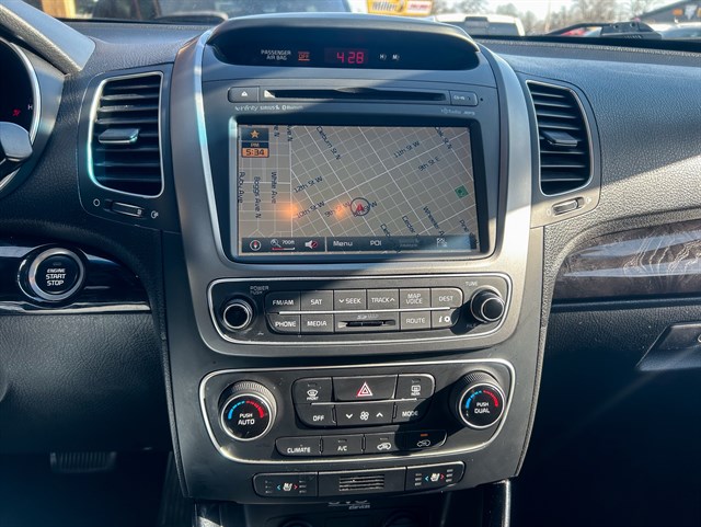 Kia Sorento photo 8