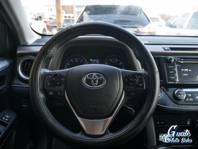 Toyota RAV4 photo 6