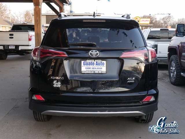 Toyota RAV4 photo 10