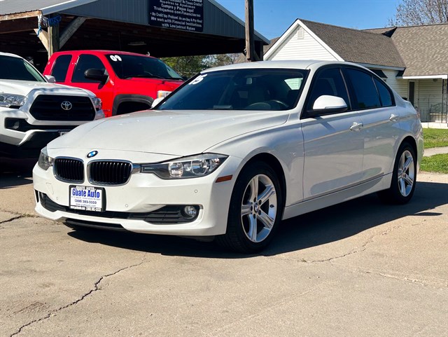 BMW 3 Series photo 3