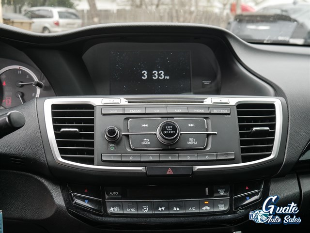 Honda Accord photo 9
