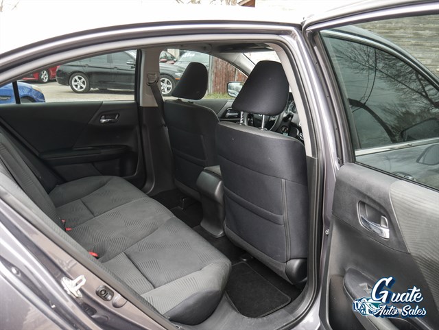 Honda Accord photo 15