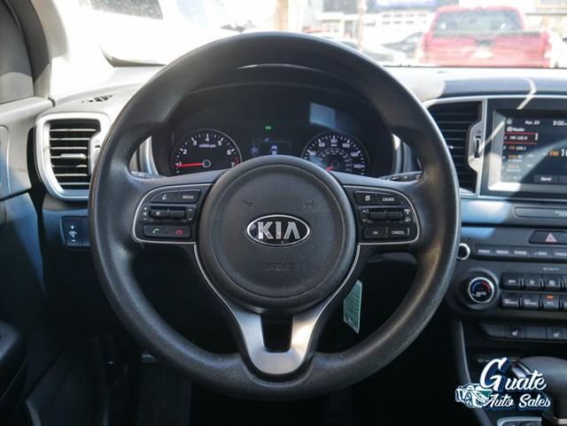 Kia Sportage photo 8