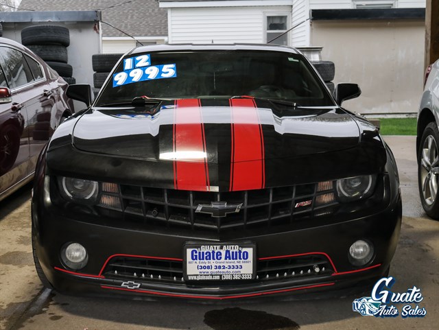 Chevrolet Camaro photo 2