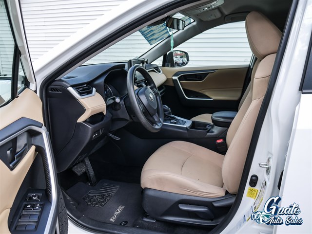 Toyota RAV4 photo 5
