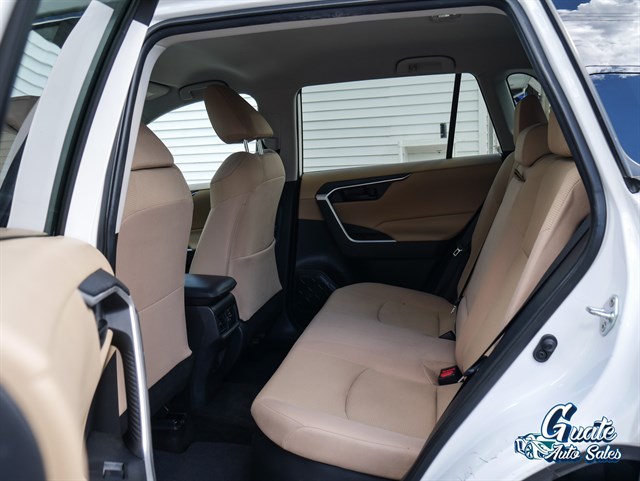 Toyota RAV4 photo 11