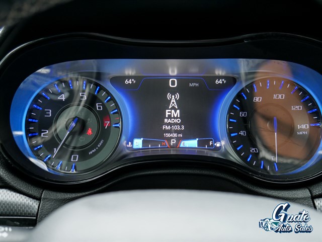 Chrysler 300 photo 6