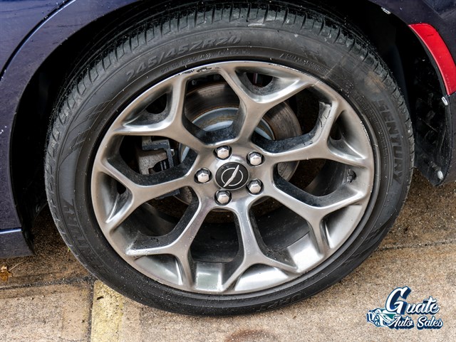 Chrysler 300 photo 15