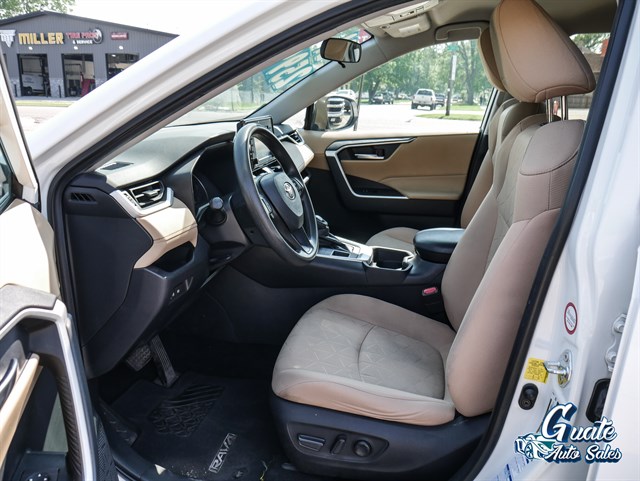 Toyota RAV4 photo 5