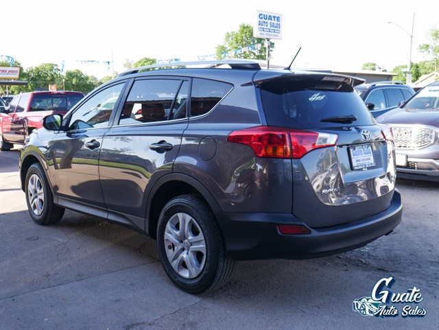 Toyota RAV4 photo 10