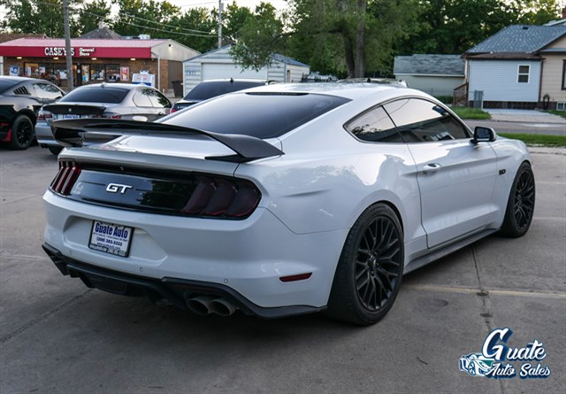 Ford Mustang photo 10