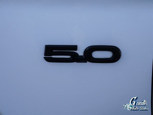 Ford Mustang photo 5