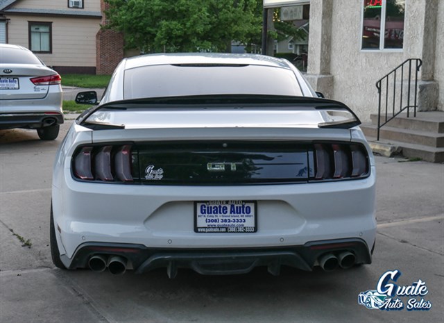 Ford Mustang photo 9