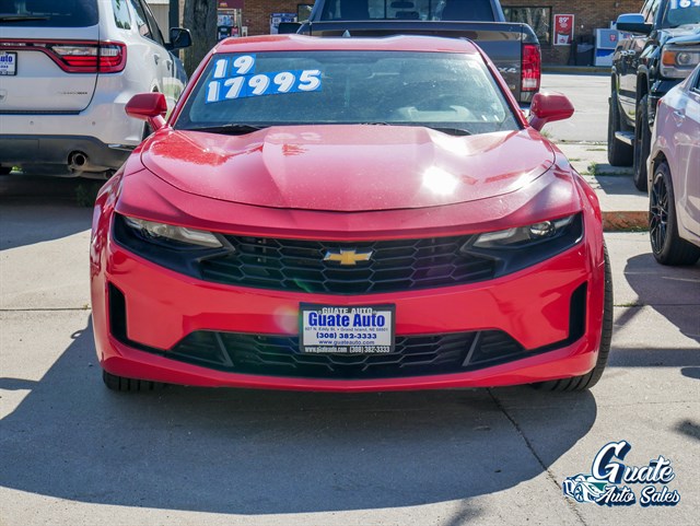 Chevrolet Camaro photo 2