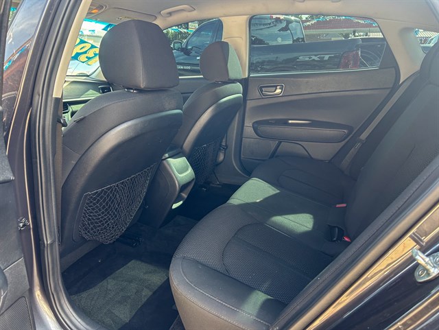 Kia Optima photo 10