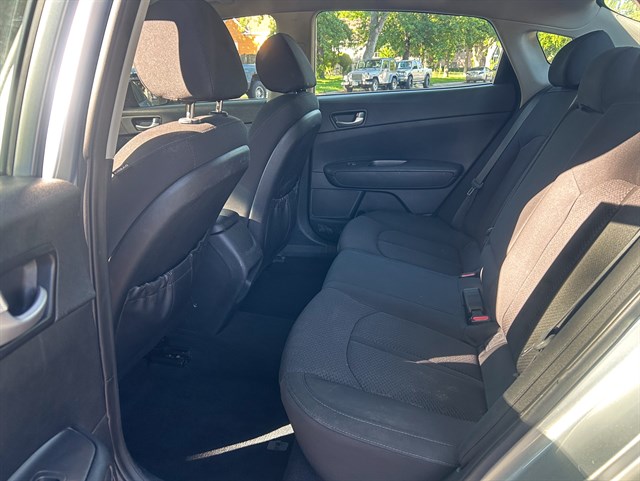 Kia Optima photo 13