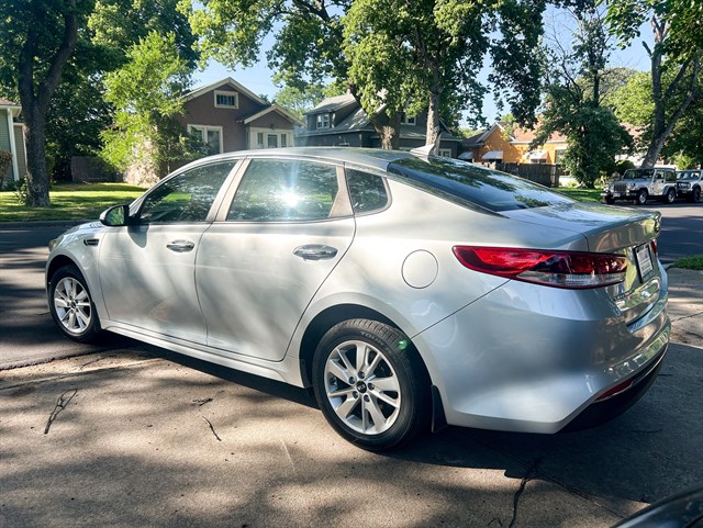 Kia Optima photo 9