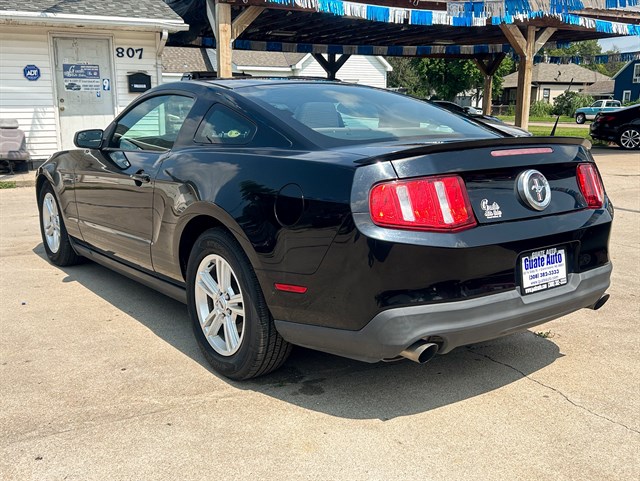 Ford Mustang photo 8