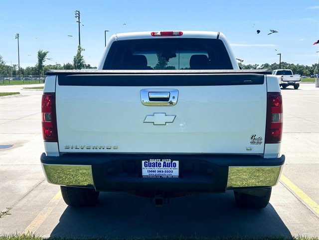 Chevrolet Silverado photo 10