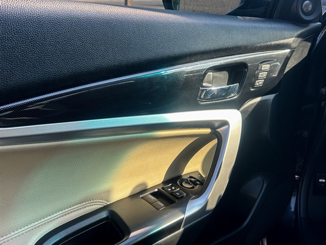 Honda Accord photo 13