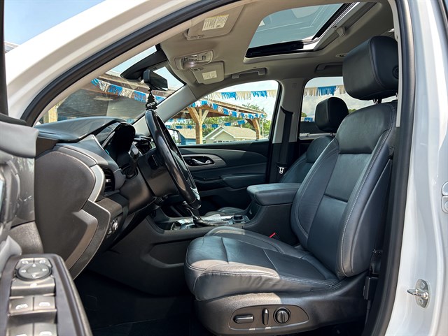 Chevrolet Traverse photo 16