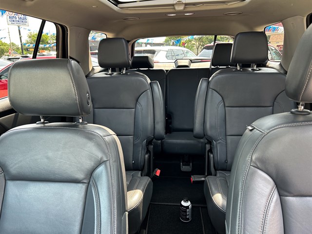 Chevrolet Traverse photo 19