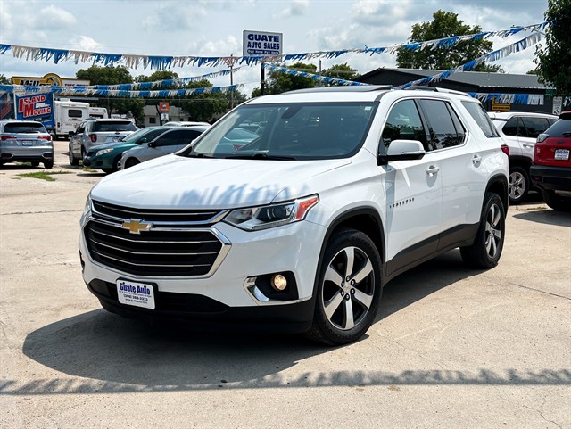 Chevrolet Traverse photo 3