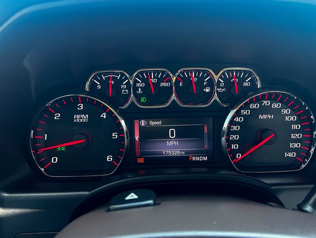 GMC Sierra photo 7