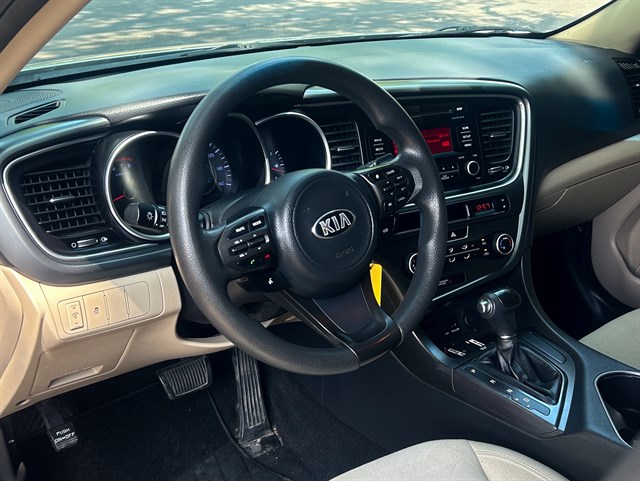 Kia Optima photo 9
