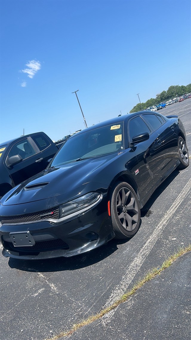 Dodge Charger photo 3