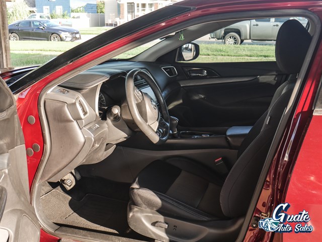Nissan Maxima photo 5